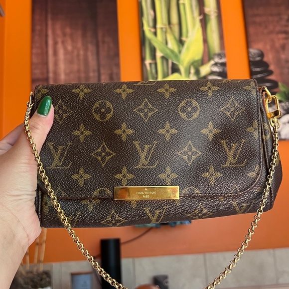 LOUIS VUITTON Monogram Favorite PM - Picture 11 of 11